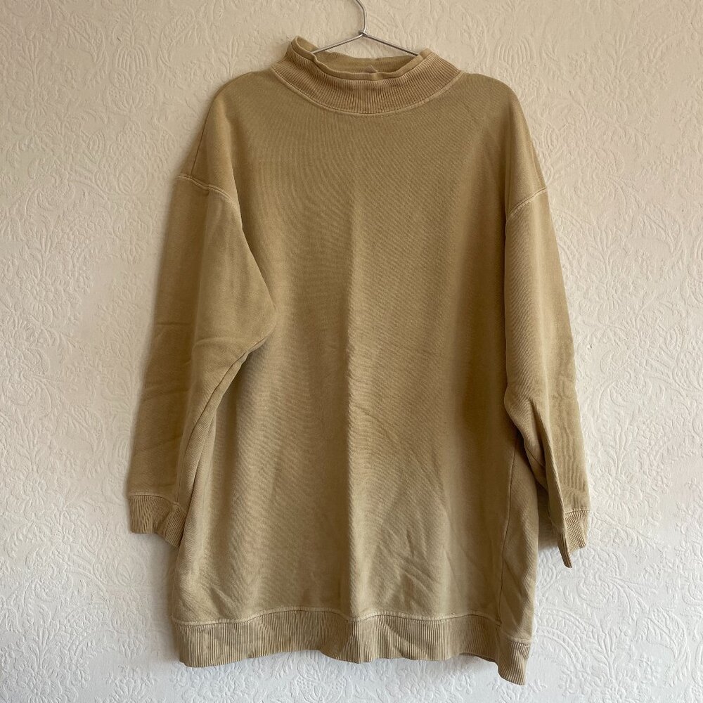 Moda International Vintage tan longline mockneck Sweatshirt